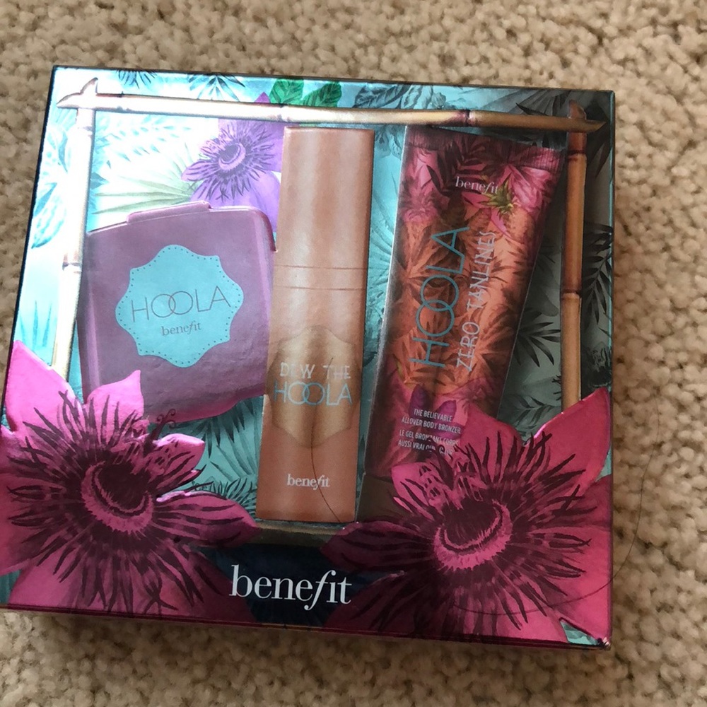 Benefit Hoola Sample Trio